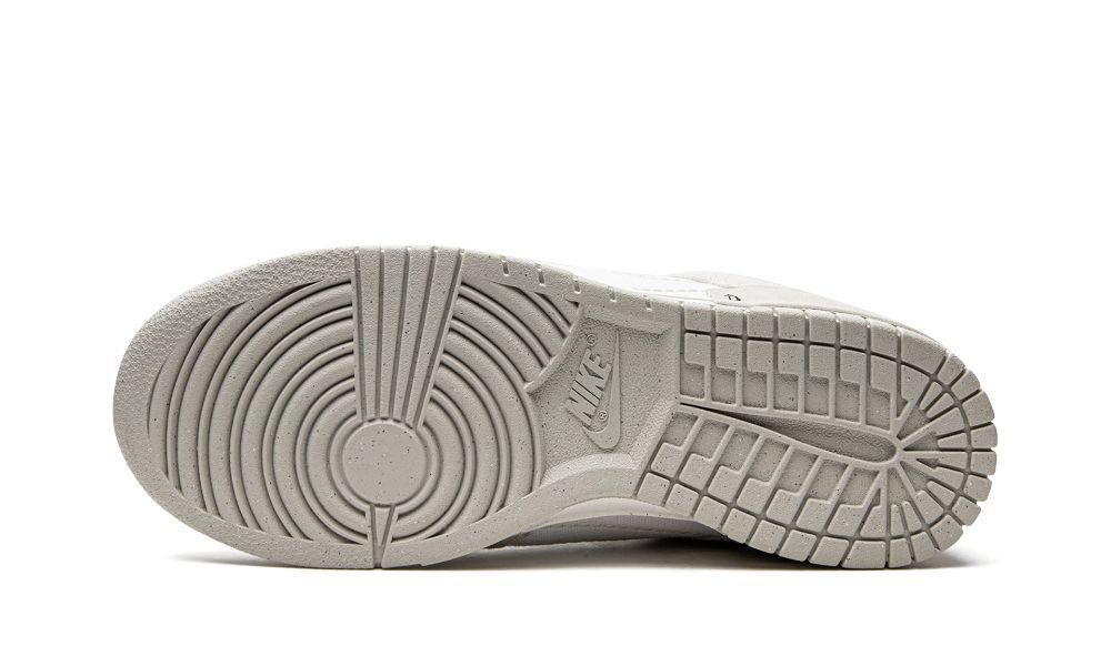 DUNK LOW DISRUPT 2 "Pale Ivory"