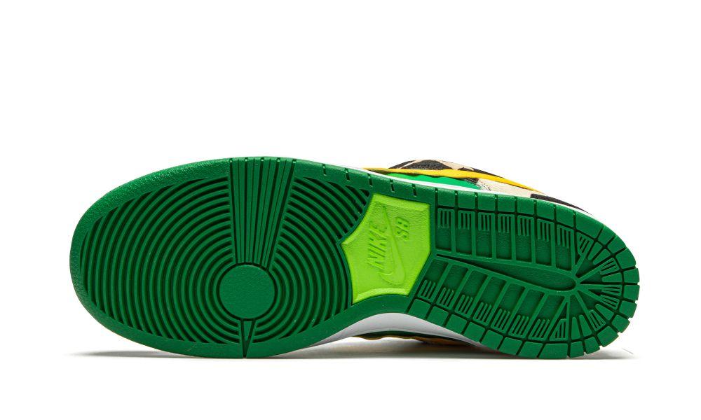 SB DUNK LOW "Ben & Jerry's - Chunky Dunky"