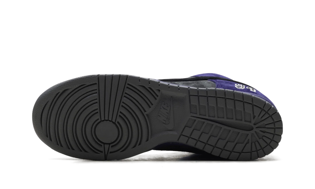 Nike SB Dunk Low "Supreme - Ink"