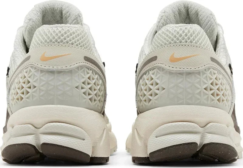 Nike Zoom Vomero 5 Light Bone Ironstone