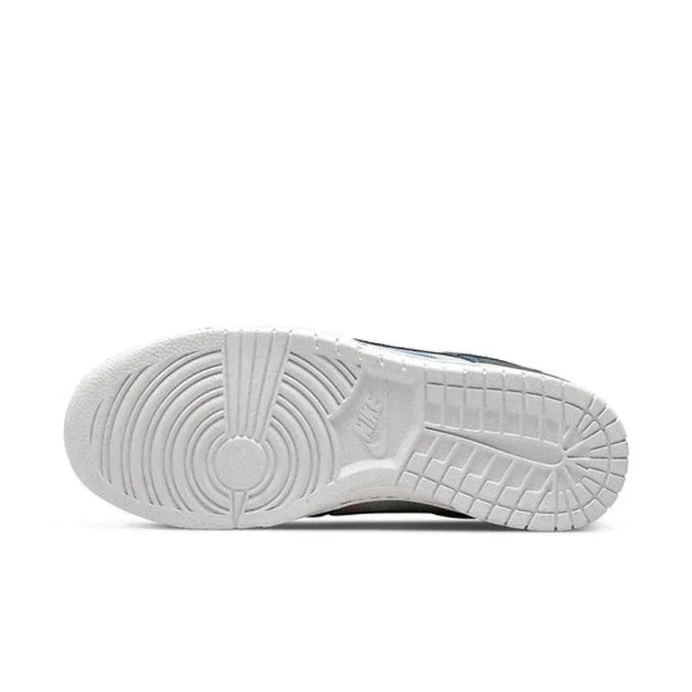 DUNK LOW RETRO PRM
"Graffiti"