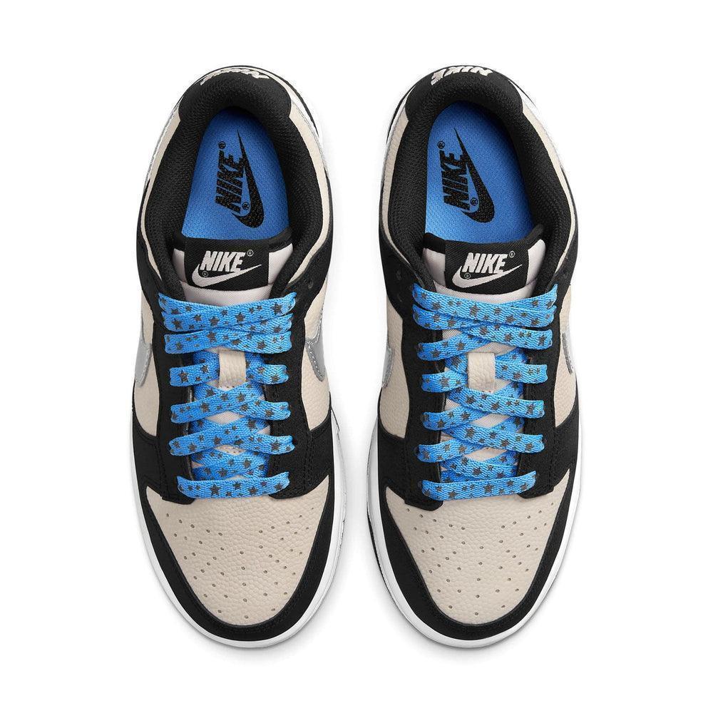 Dunk Low Starry Laces