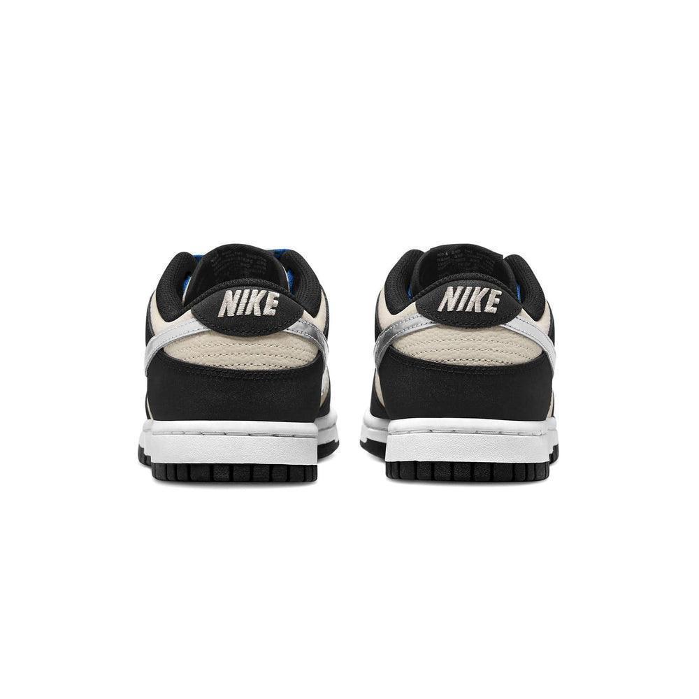 Dunk Low Starry Laces