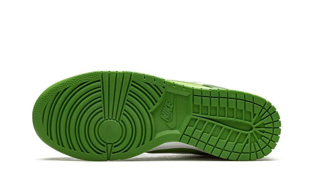 Dunk Low  "Chlorophyll"