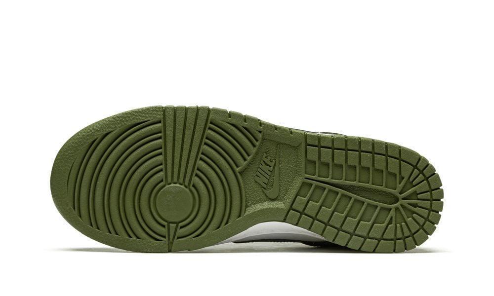 DUNK LOW WMNS "Medium Olive"
