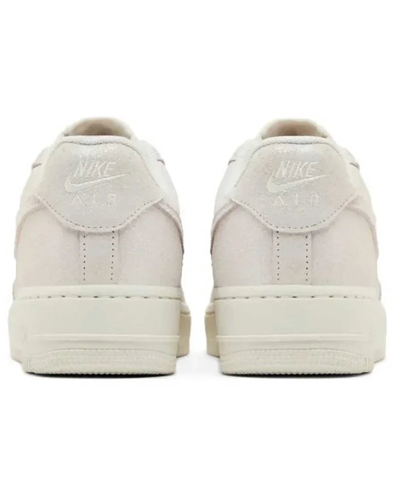 Air Force 1 ’07 Low Se Sail Glittery Suede