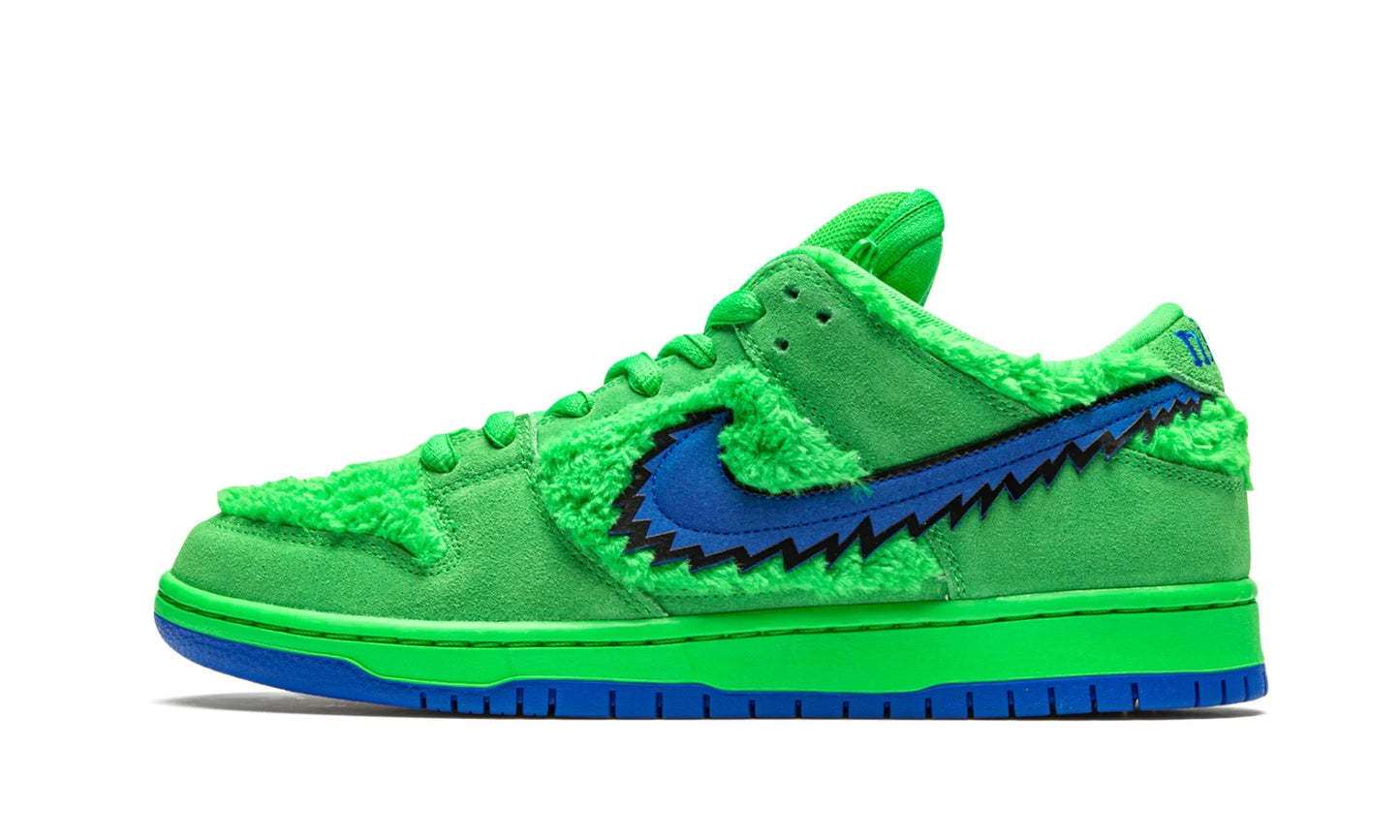 SB Dunk Low "Grateful Dead - Green Bear"