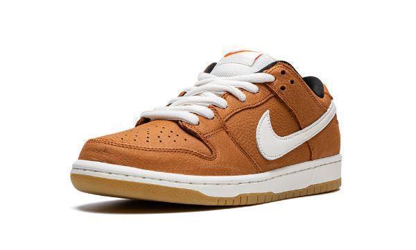 SB Dunk Low Pro ISO "Dark Russet"