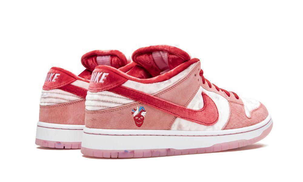 SB Dunk Low Pro"StrangeLove"