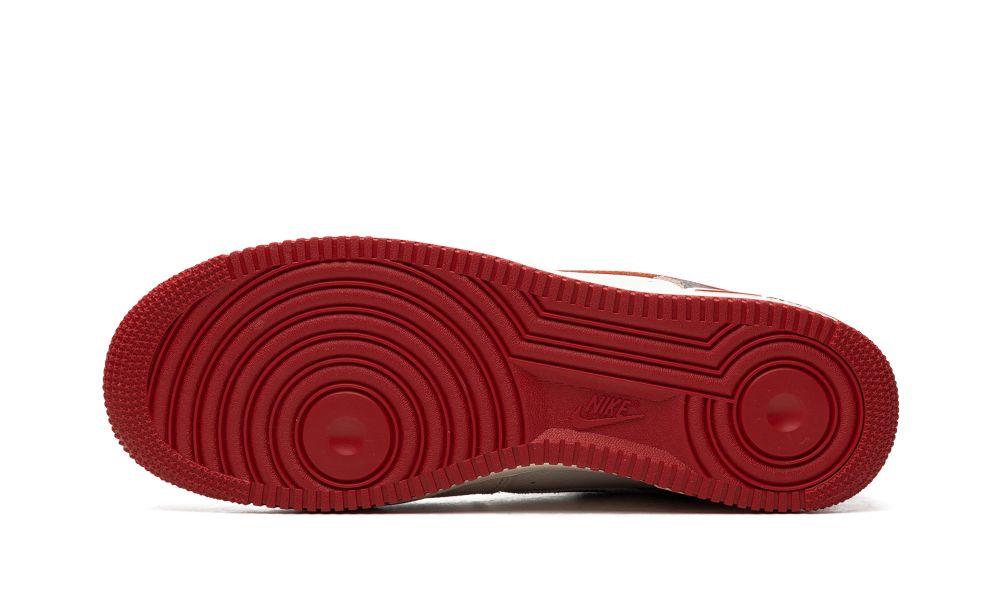 Nike Air Force 1 Low "Chicago"