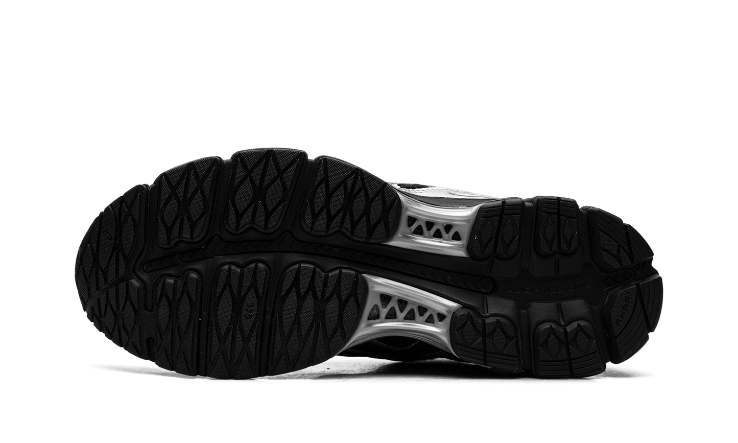 Gel-Kayano 12.1 "Black Pure Silver"