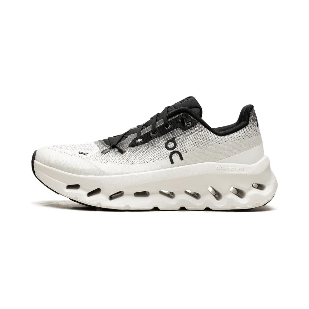 On Running Cloudtilt "Black/Ivory"