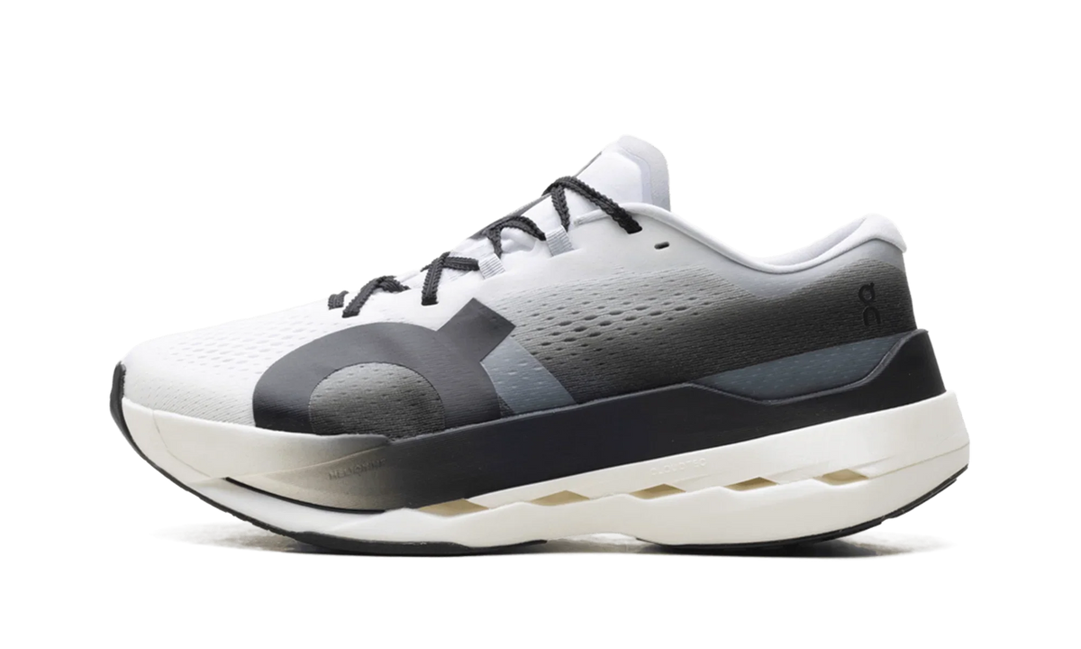On Running Cloudboom Max "White / Black"