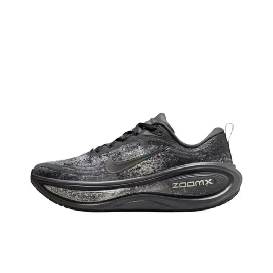 Nike Vomero Plus "Anthracite / Oatmeal"