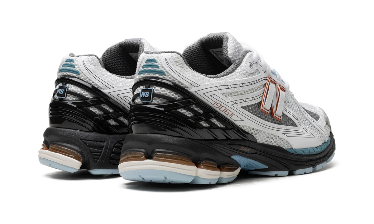 New Balance 1906R "White / Black / Copper"