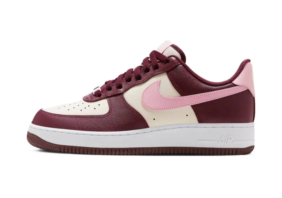 Nike Air Force 1 Low '07 Valentine's Day