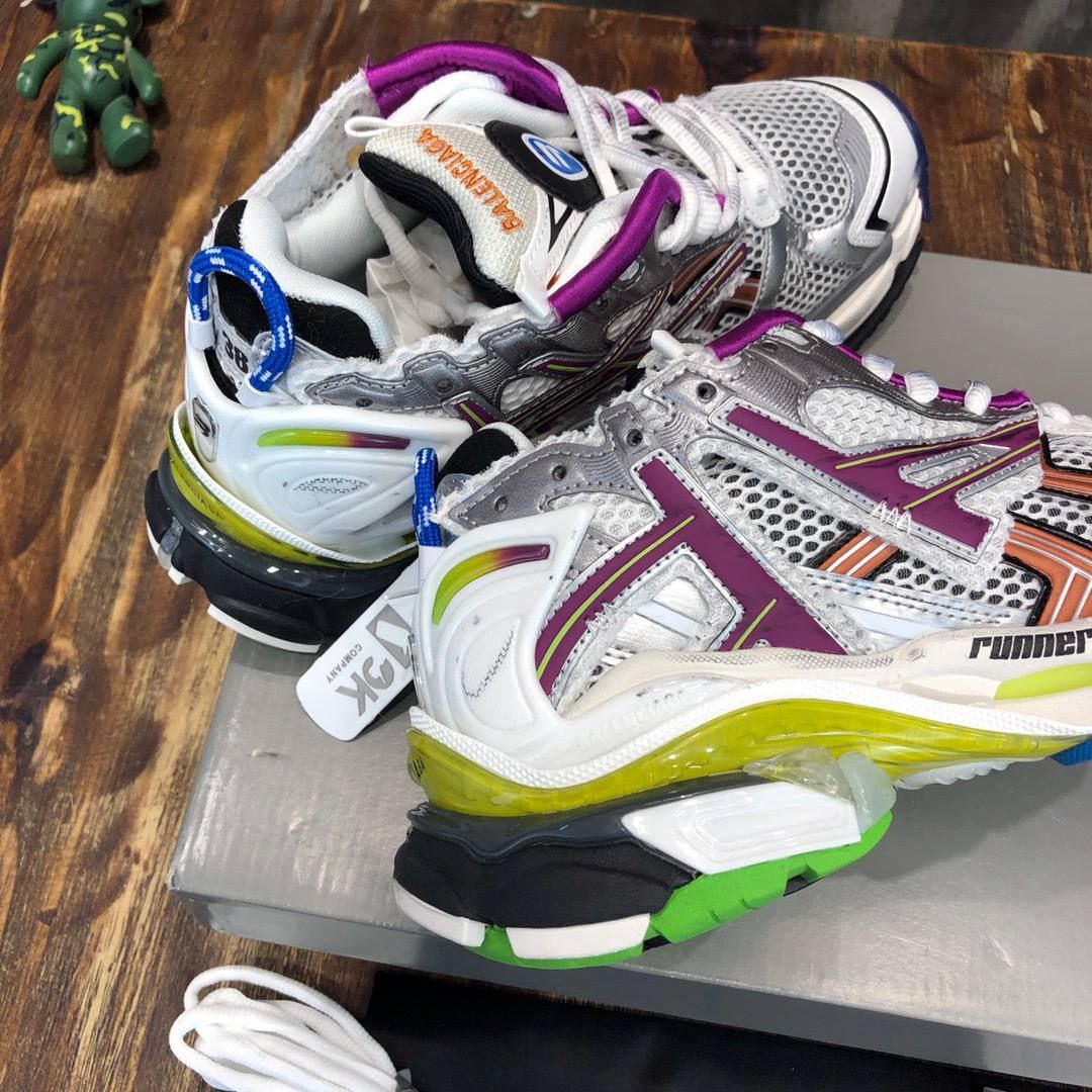 Balenciaga Runner – Sneakers