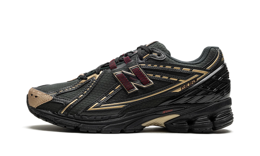 New Balance 1906R "Kith - Black"