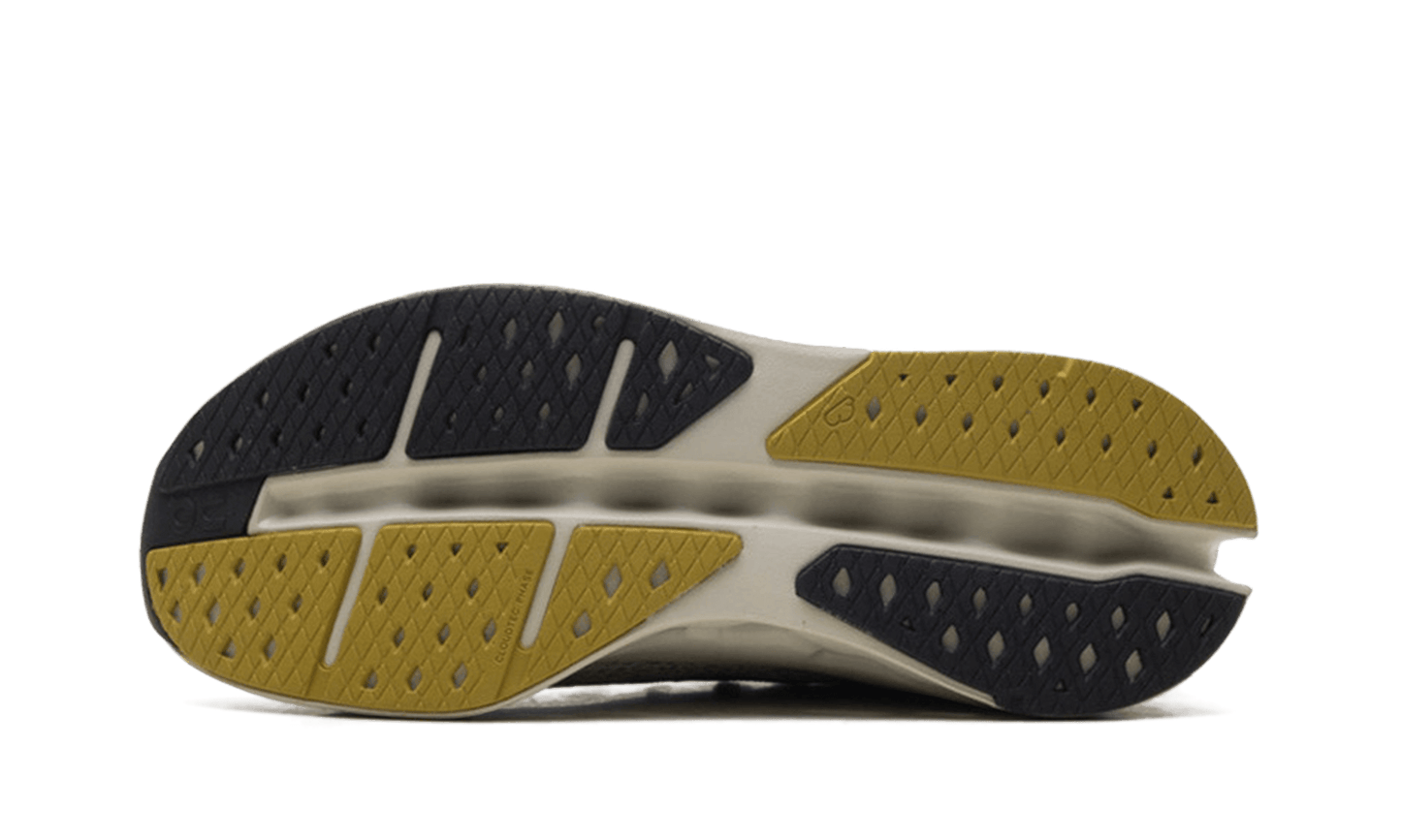 On Running Cloudsurfer Max "Cinder/Pelican"