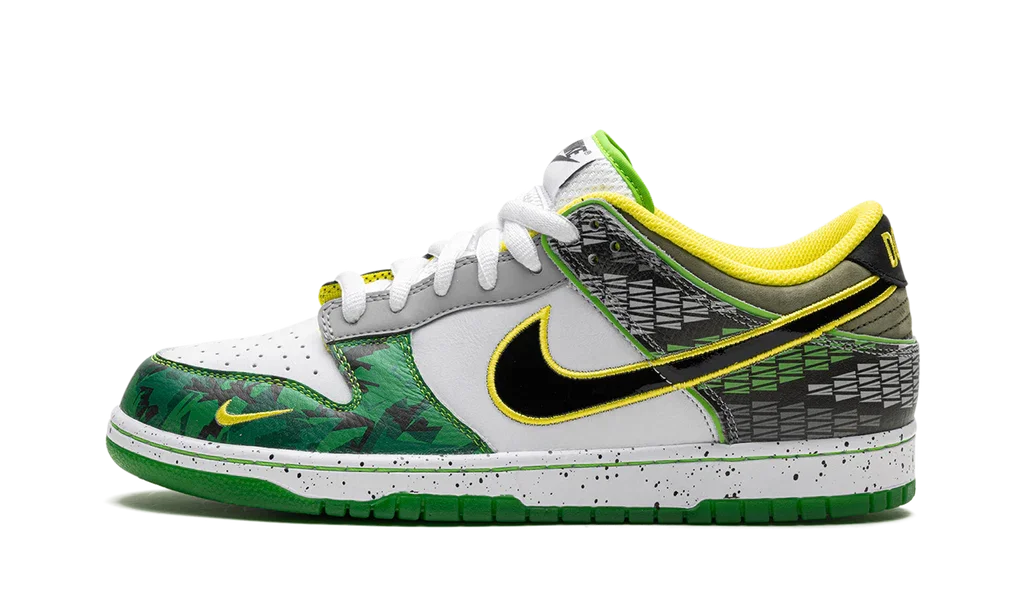 Dunk Low "What the Duck Away University of Oregon PE"
