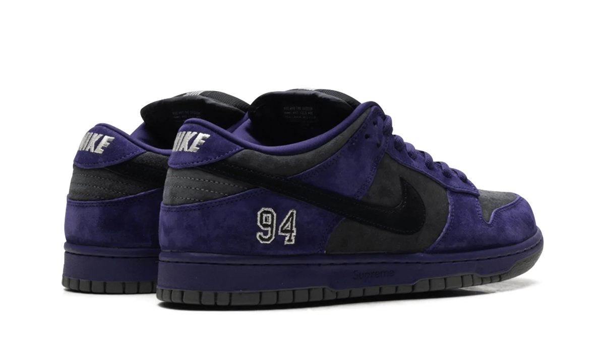 Nike SB Dunk Low "Supreme - Ink"