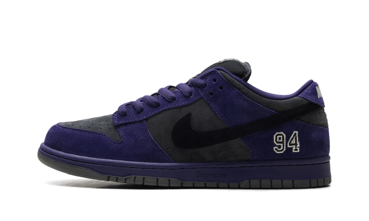 Nike SB Dunk Low "Supreme - Ink"