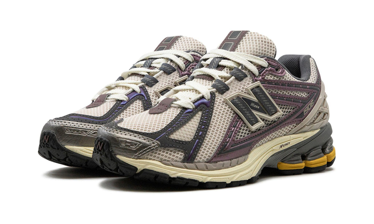 New Balance 1906R "Licorice"