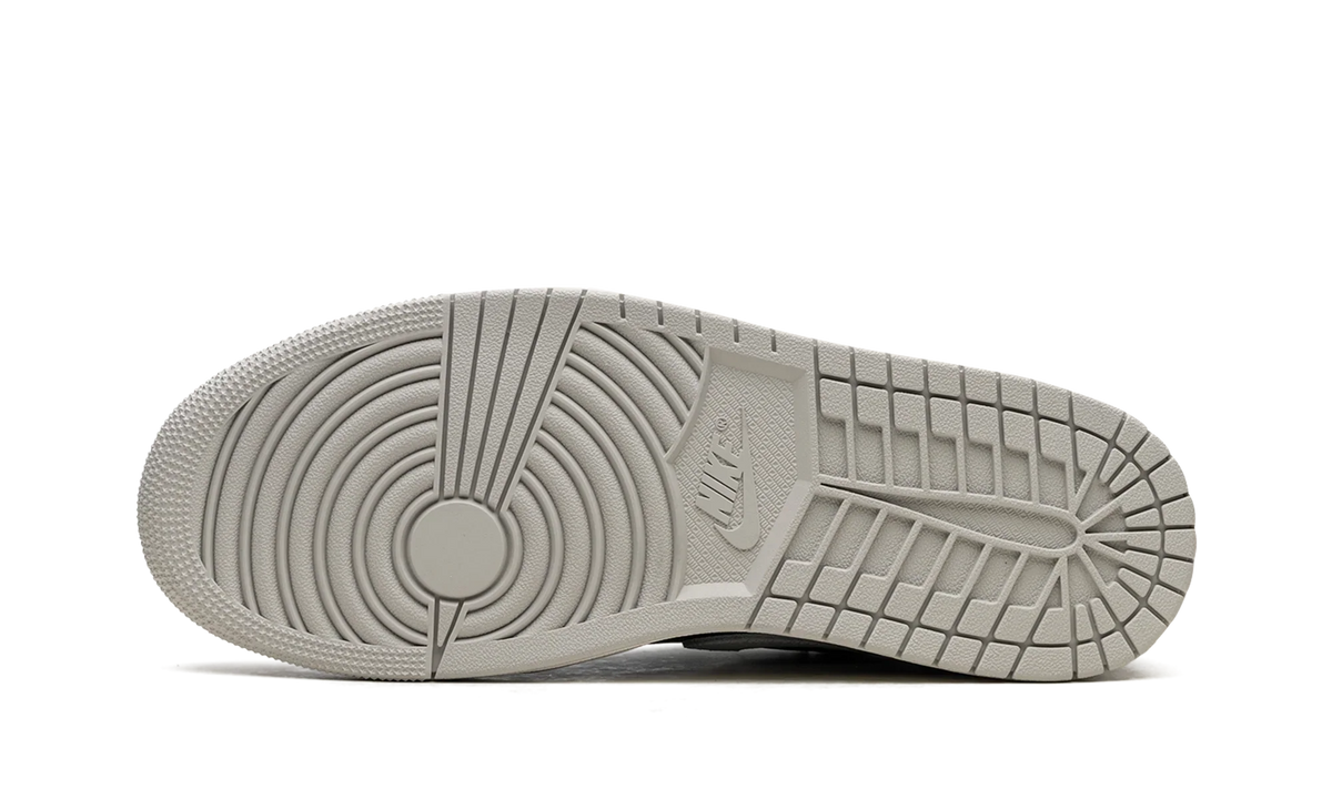Air Jordan 1 Low "Elephant Print"