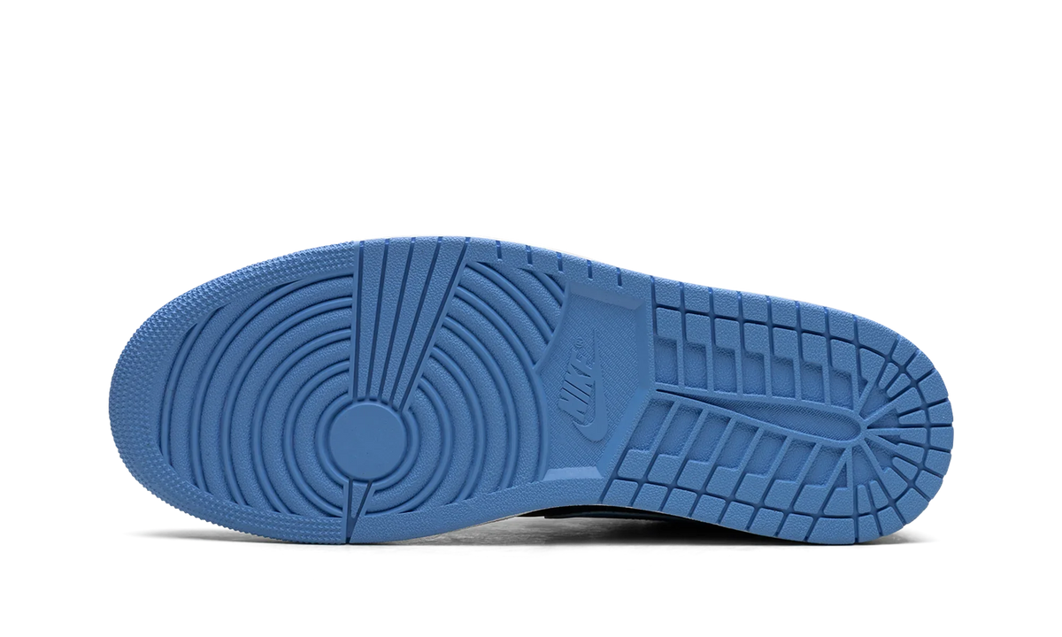 Air Jordan 1 Low "University Blue"